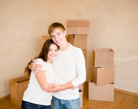 Careful loading of furniture for an Anerley move